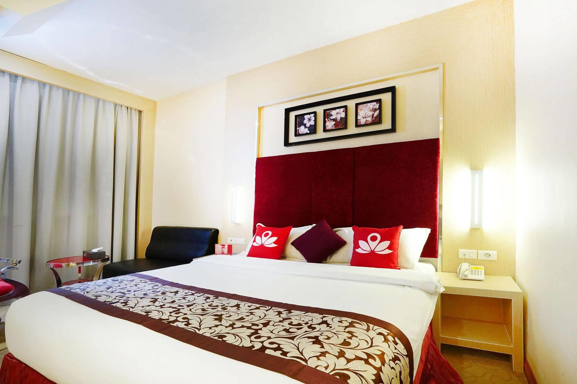 Zen Rooms Near Bcs Mall Penuin Batam Εξωτερικό φωτογραφία